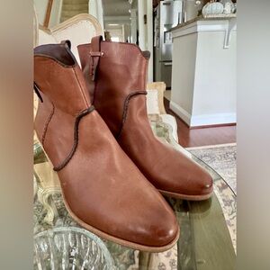 Bass Women's Brown Ankle Boots